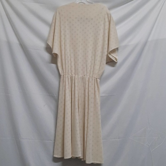 VTG Handmade Ivory Floral print angel sleeve dress - Picture 4 of 4